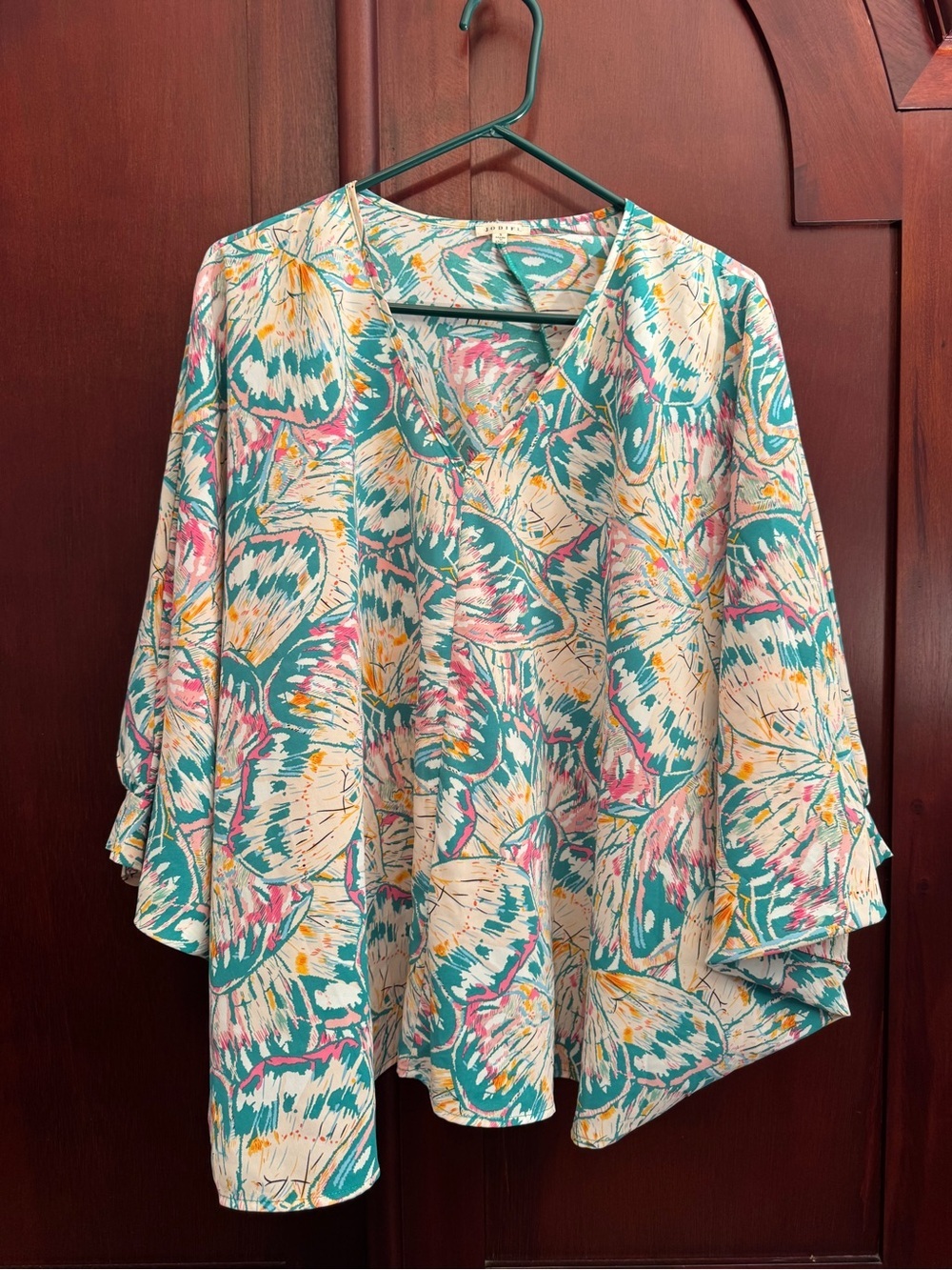 Bohemian-style Jodifl v-neck split tunic blouse abstract butterfly wing print Sm